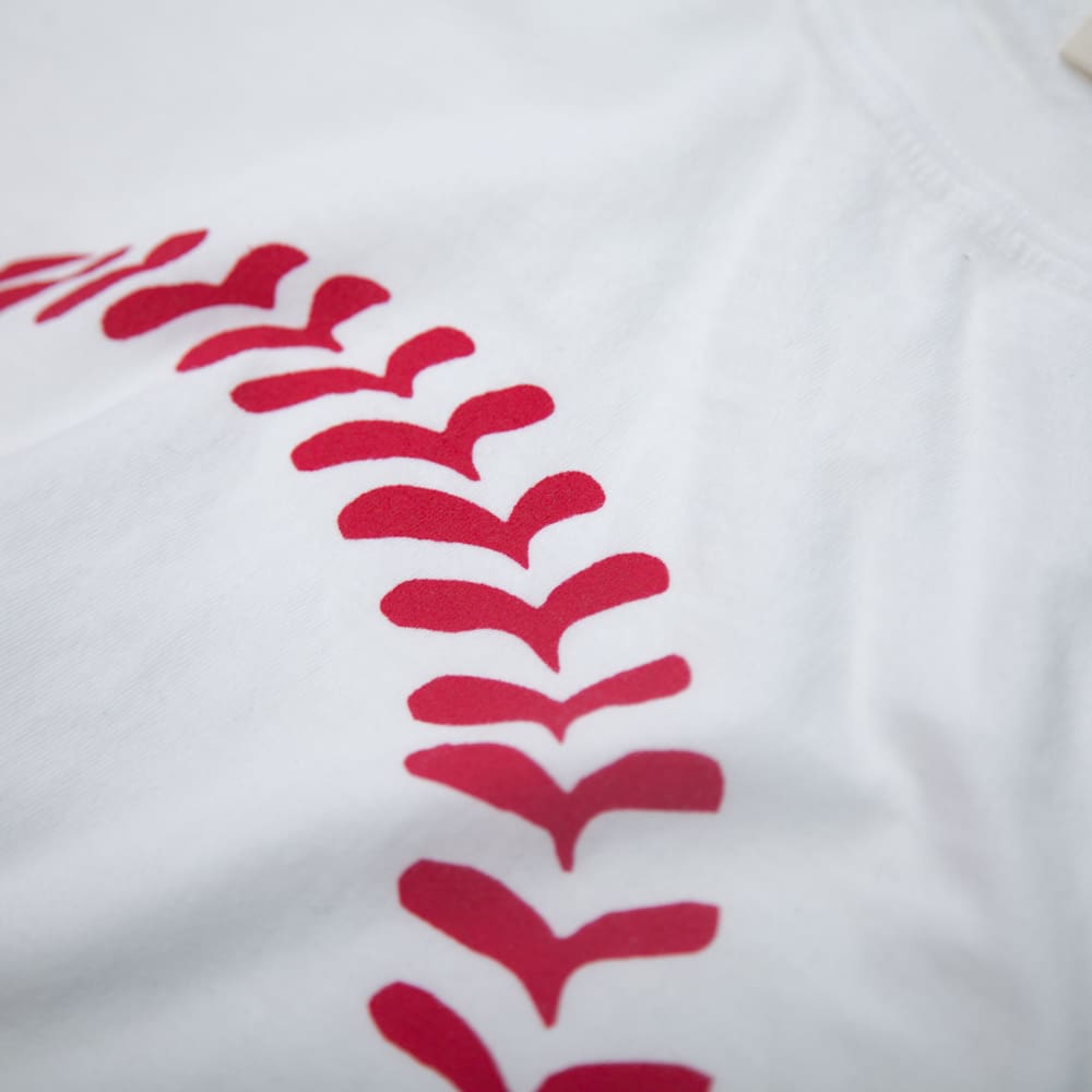 野球のボールTシャツ シルクスクリーン印刷 拡大